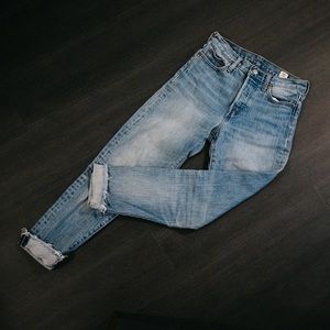 Levi’s Wedgie Fit Jeans — White Oak Cone Denim